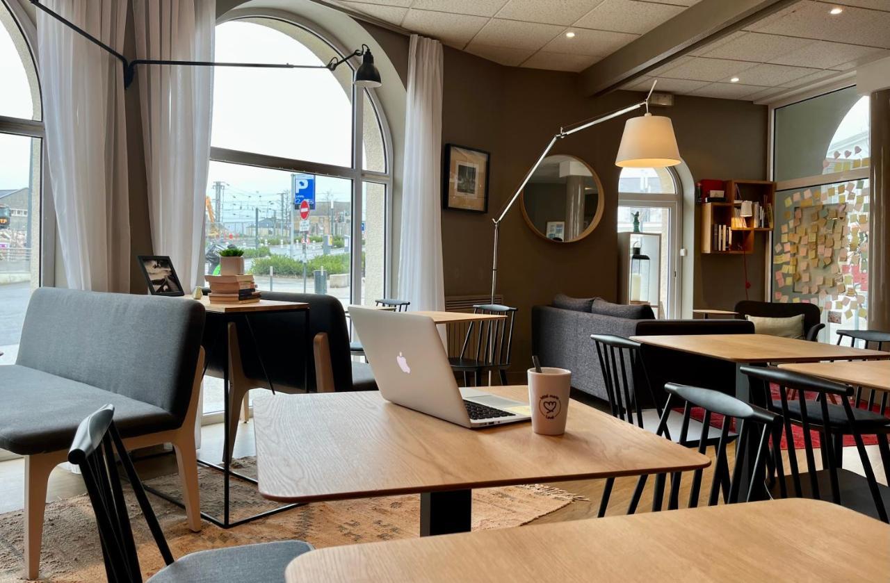 Hotel Et Apparts Marin Laval  Zewnętrze zdjęcie