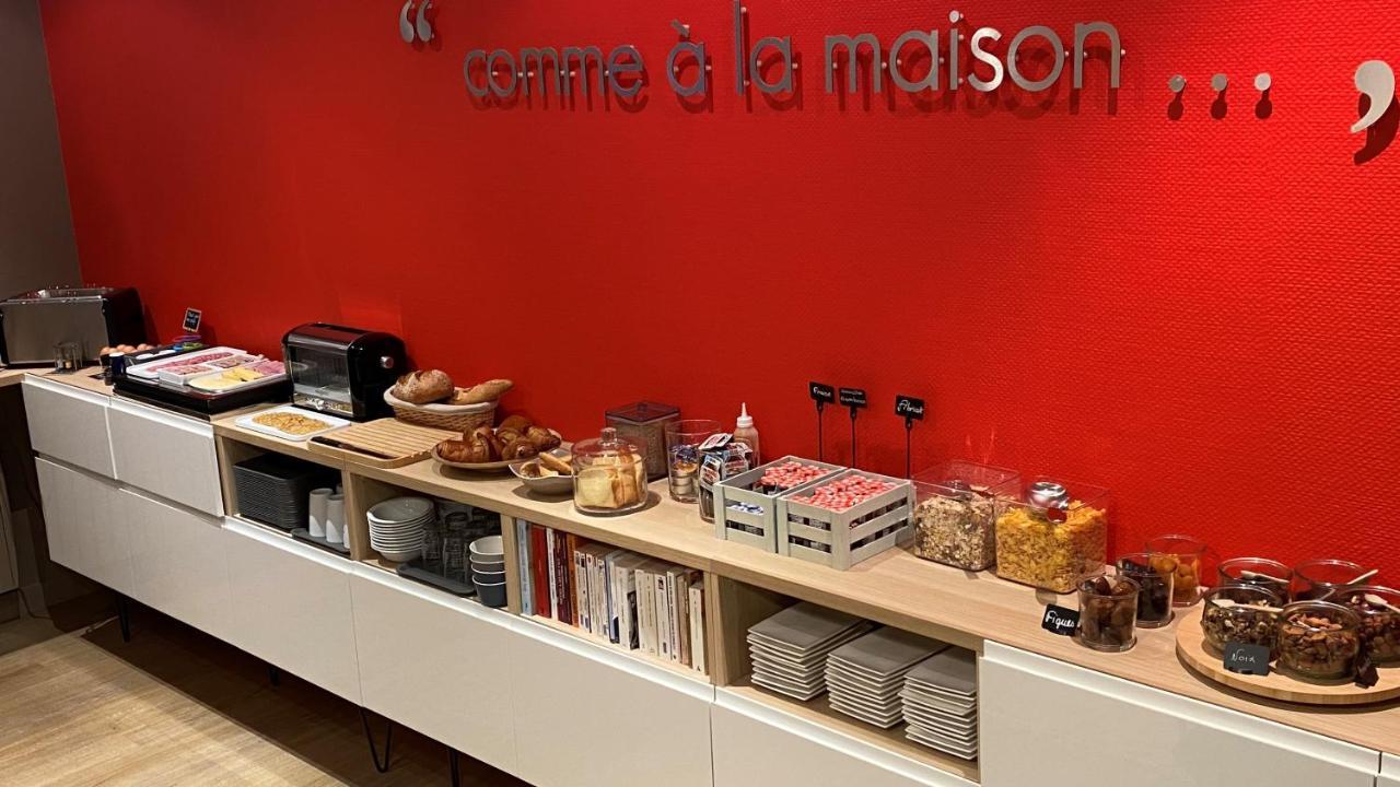 Hotel Et Apparts Marin Laval  Zewnętrze zdjęcie